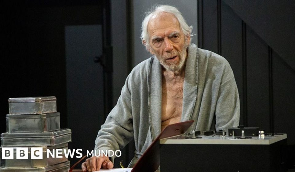 "Un diagnóstico de alzhéimer no es el final para una persona": el actor que padece la enfermedad e interpretará un difícil monólogo de Beckett en Londres