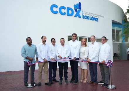 SNS entrega renovado Centro Clínico y Diagnóstico Los López en Moca