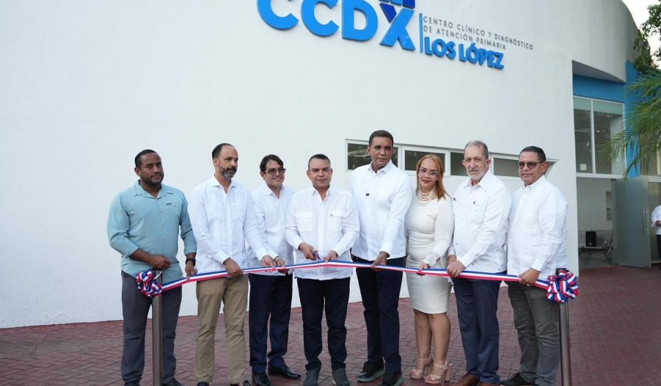 SNS entrega renovado Centro Clínico y Diagnóstico Los López en Moca