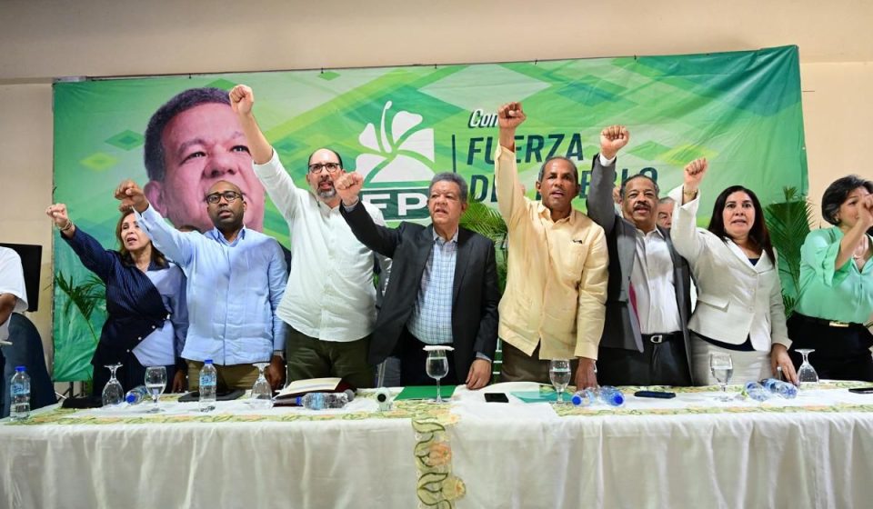 Leonel Fernández encabeza asambleas provinciales en despliegue nacional de FP