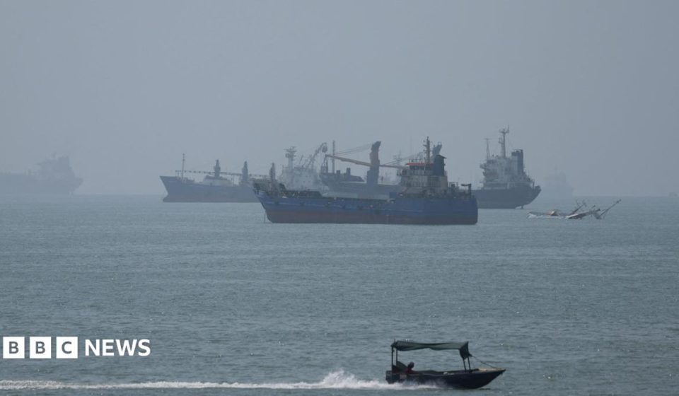 US and Iran trade strikes for first time in weeks