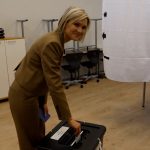 Iceland votes in a tight race on whether to resume talks to join the EU