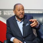 Michael Miguel Holguín afirma busca reconocimiento de NEX ante JCE; anuncia propuestas sobre salud y deuda pública