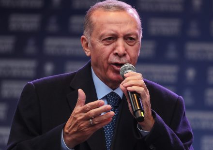 Erdogan denuncia la «política agresiva» de Israel ante líderes de China, India y Rusia