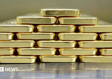 Netherlands moves billions in gold to London in 'crisis preparedness' move