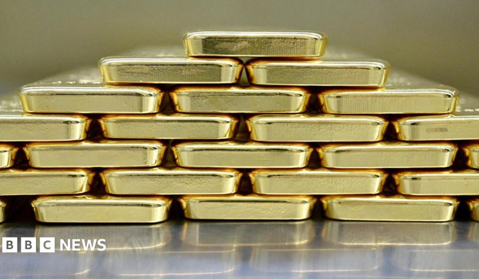 Netherlands moves billions in gold to London in 'crisis preparedness' move