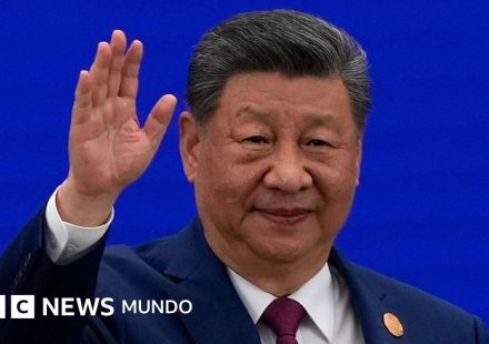 China rechaza la idea de que está en una "competencia maliciosa" con EE.UU. por el control de la IA