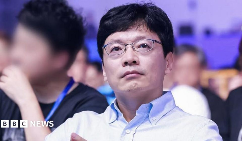 Tycoon to pay ex-wife $1.87bn in record South Korea divorce settlement