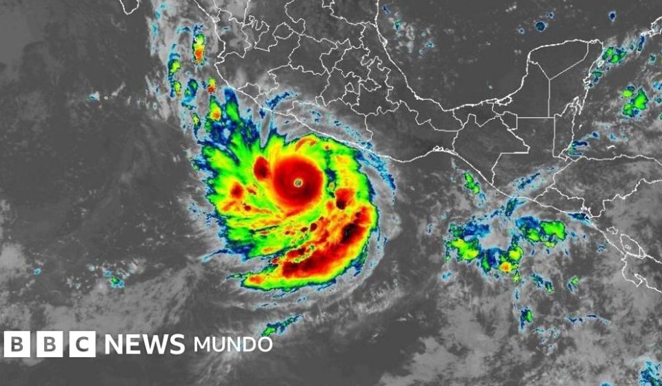 El huracán Polo alcanza la categoría 5 en tiempo récord y amenaza la costa del Pacífico de México