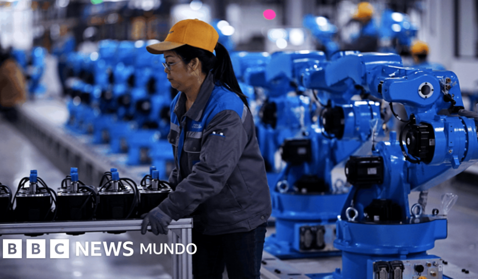 "Cambiará el mundo": la revolución de las máquinas que se gesta en China y va mucho más allá de los robots humanoides