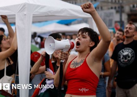 Las imágenes de la acampada en la Puerta del Sol de Madrid para protestar por la crisis de vivienda