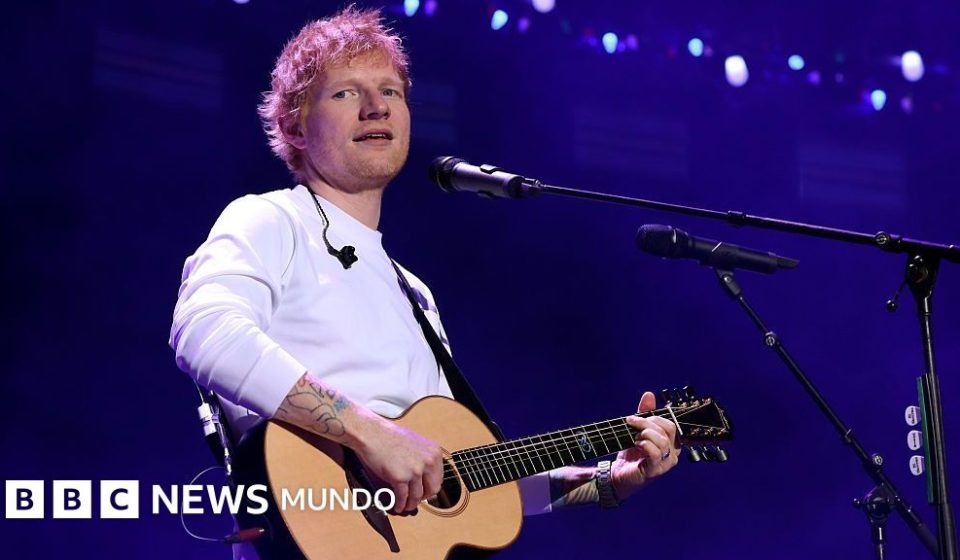 Ed Sheeran admite en un concierto haber cometido "errores" tras la polémica por la exclusión de su gira del rapero Macklemore