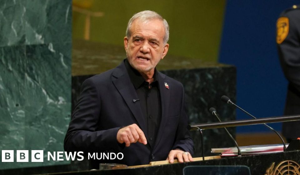 El presidente de Irán le dice a Trump que su país nunca se "arrodillará"