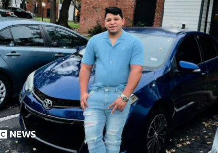 US judge blocks deportation of DoorDash driver shot by ICE