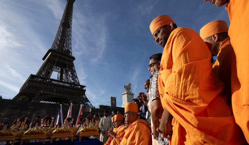 Eiffel Tower reopens after protest over removing women staff