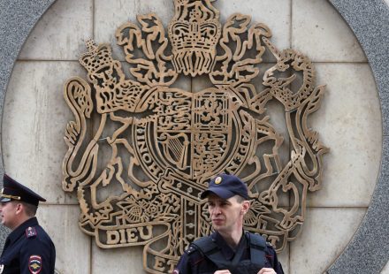 Moscú arresta a guardia de seguridad de la embajada británica por presunto complot ucraniano