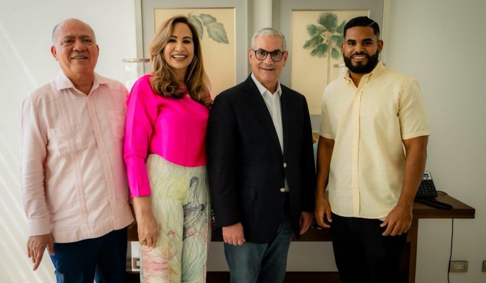 Aura Toribio y Silvio Durán respaldan proyecto presidencial de Gonzalo Castillo en el PLD
