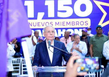 Danilo Medina asegura que el PLD “ha resucitado” y llama a su militancia a movilizarse para la consulta del 18 de octubre