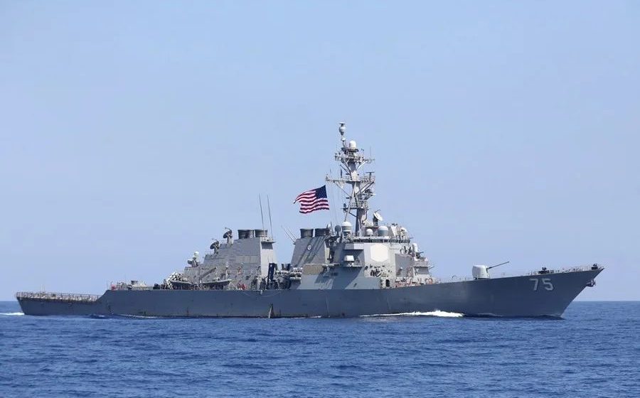 EEUU impide el paso de 100 barcos comerciales tras dos meses del nuevo bloqueo a Irán