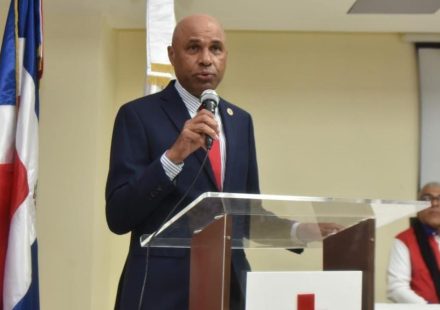 Cruz Roja pide al presidente trasladar restos de Trina de Moya al Panteón Nacional