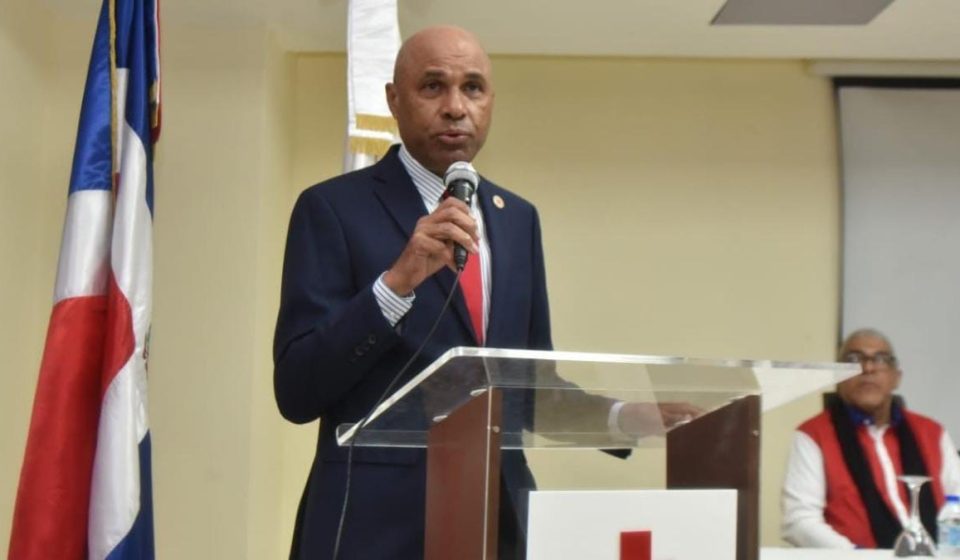 Cruz Roja pide al presidente trasladar restos de Trina de Moya al Panteón Nacional