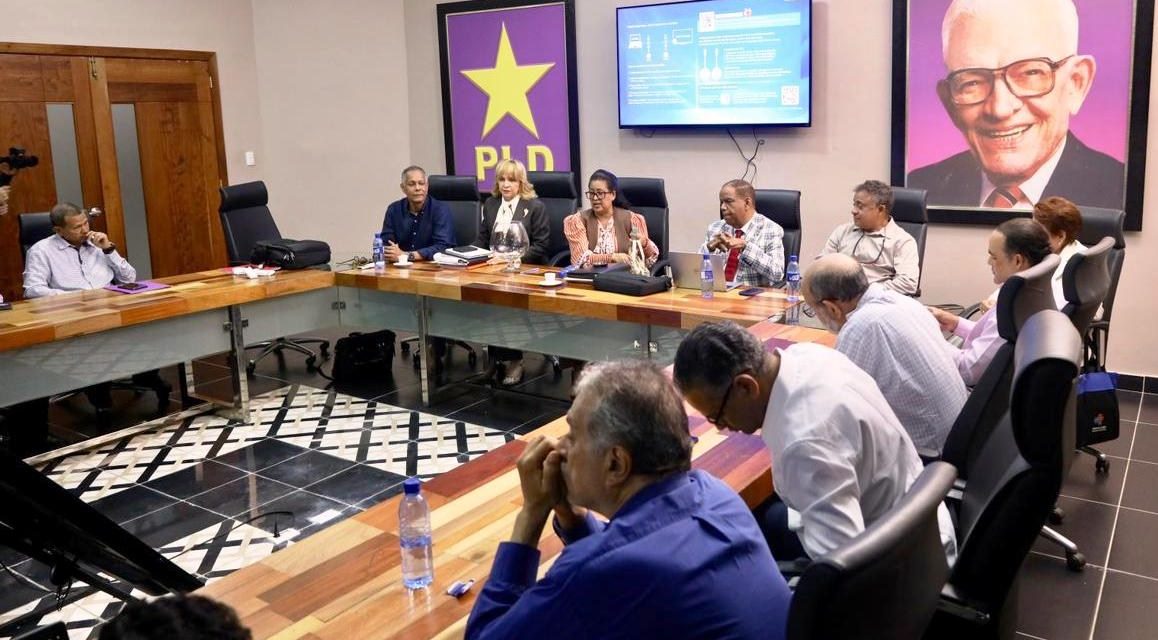 El PLD define la numeración de sus cinco aspirantes presidenciales en la boleta