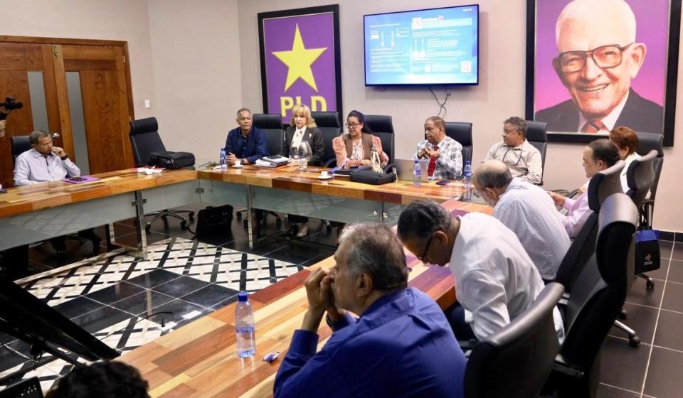 El PLD define la numeración de sus cinco aspirantes presidenciales en la boleta