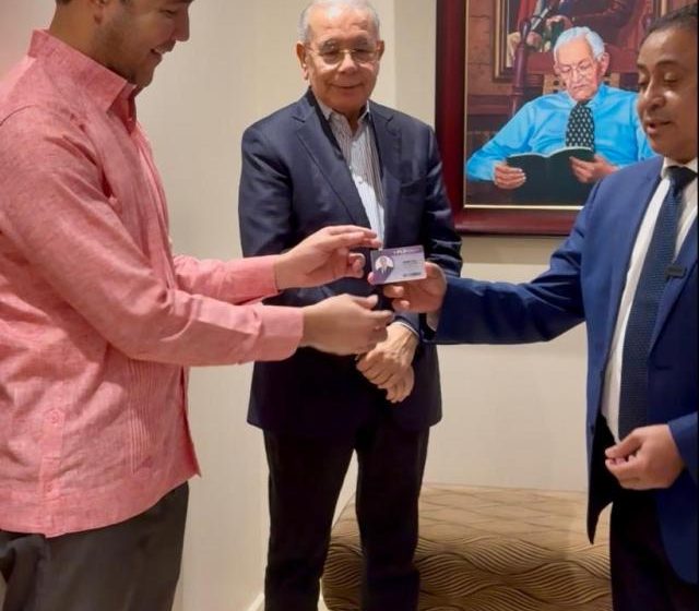 El PLD inicia su Plan Integral de Carnetización para sus miembros y militantes