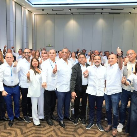 Equipo político de David Collado articula estructura en las tres circunscripciones del exterior