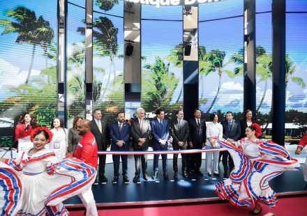 RD fortalece su conectividad con Europa durante feria turística Top Resa