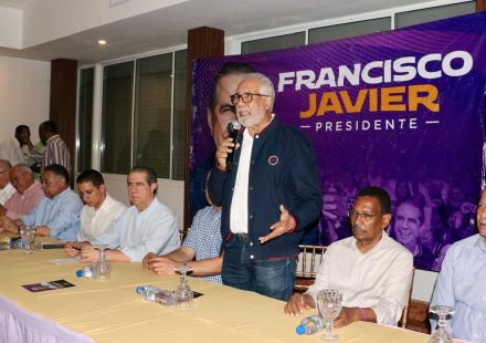 Simón Lizardo valora aportes de Francisco Javier para fortalecer al PLD