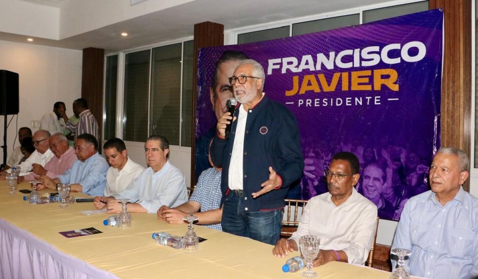 Simón Lizardo valora aportes de Francisco Javier para fortalecer al PLD