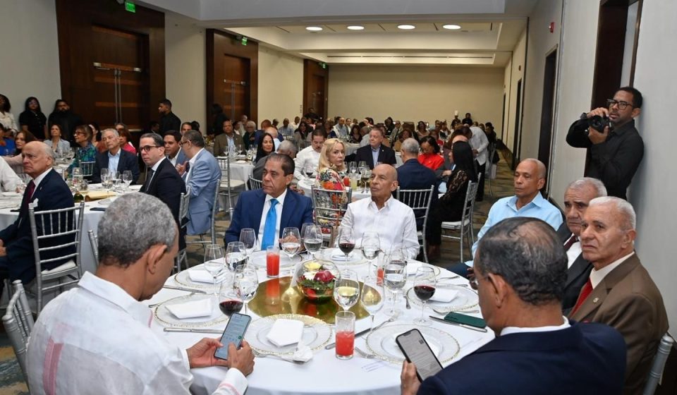 Fundación Joaquín Balaguer reúne figuras del balaguerismo por 120 aniversario del natalicio del expresidente