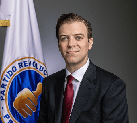“No solo soy hijo de Carolina o nieto de Hipólito”, Garrigó responde a cuestionamientos por su apellido tras asumir secretaría del PRM