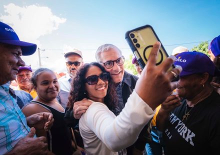 Gonzalo Castillo recorre Puerto Plata para escuchar las necesidades de sus comunidades