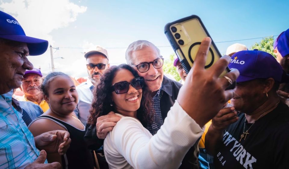 Gonzalo Castillo recorre Puerto Plata para escuchar las necesidades de sus comunidades