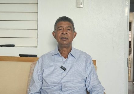 Exdirector del Banco Agrícola propone acuerdo entre PLD y Fuerza del Pueblo para enfrentar al PRM en 2028
