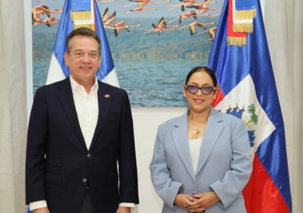 RD y Haití desarrollan agenda de trabajo sobre temas de interés bilateral