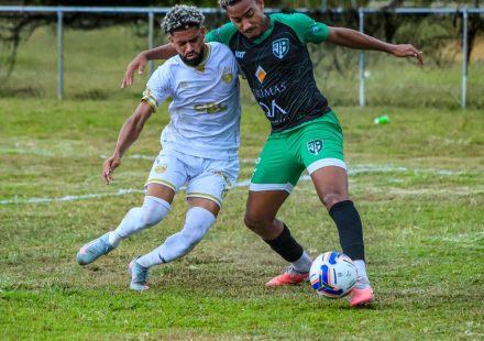 Salcedo gana y sigue líder; Moca consigue su tercer triunfo al hilo