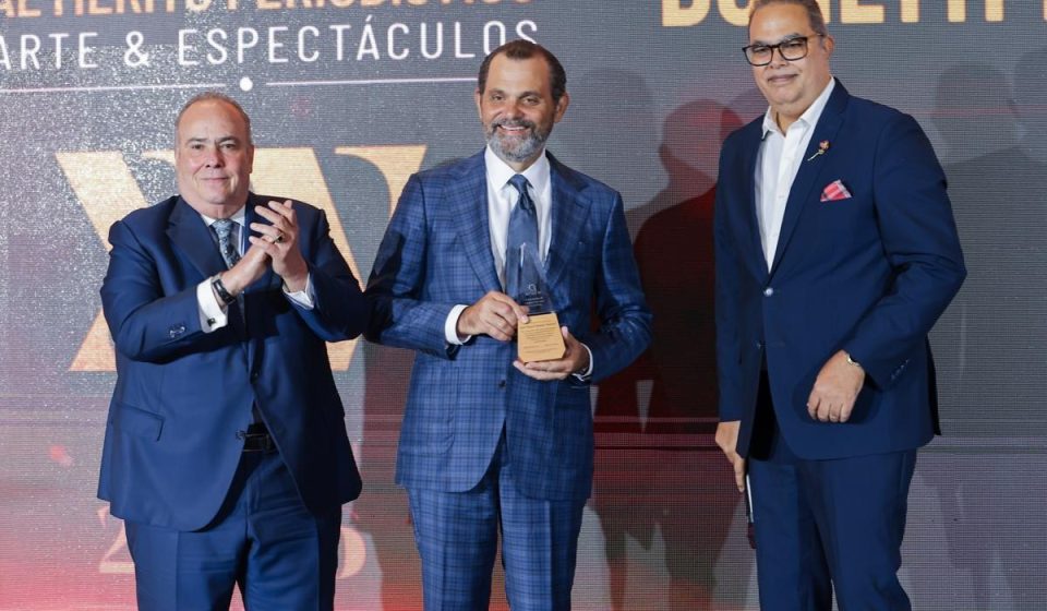 José Miguel Bonetti Du-Breil es reconocido por una trayectoria que trasciende lo empresarial