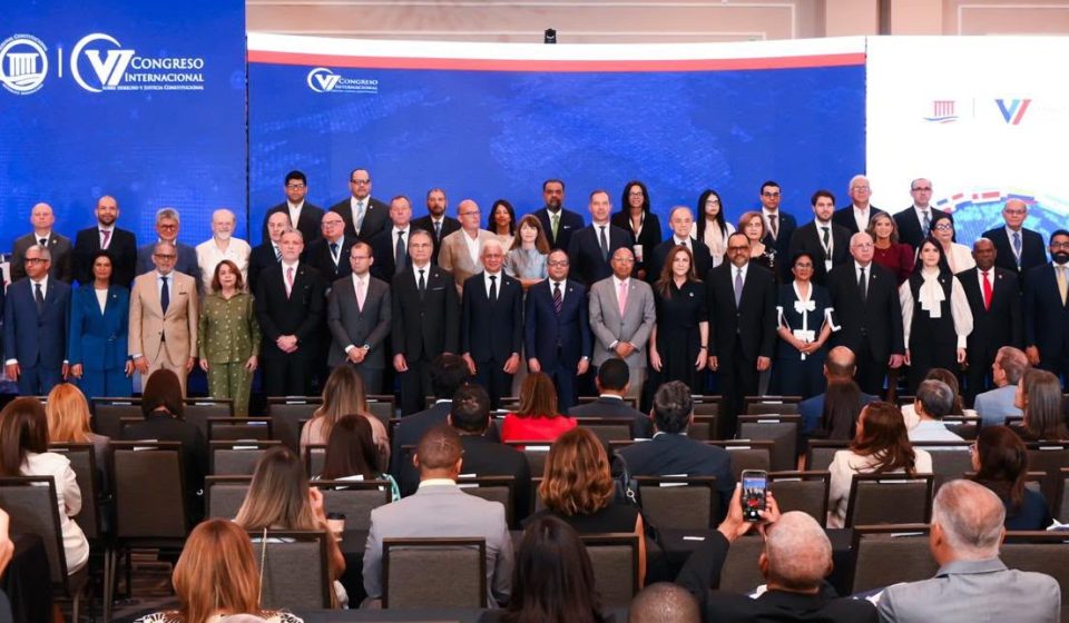 Juristas y funcionarios valoran VI Congreso Internacional sobre Derecho y Justicia Constitucional