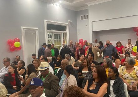 Leonel juramenta a balagueristas en Miami; destaca crecimiento de la FP y apoyo de la diáspora