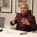 Manolito Prince explica iniciativa de SOMOS Community Care para desarrollo social de barrios en RD