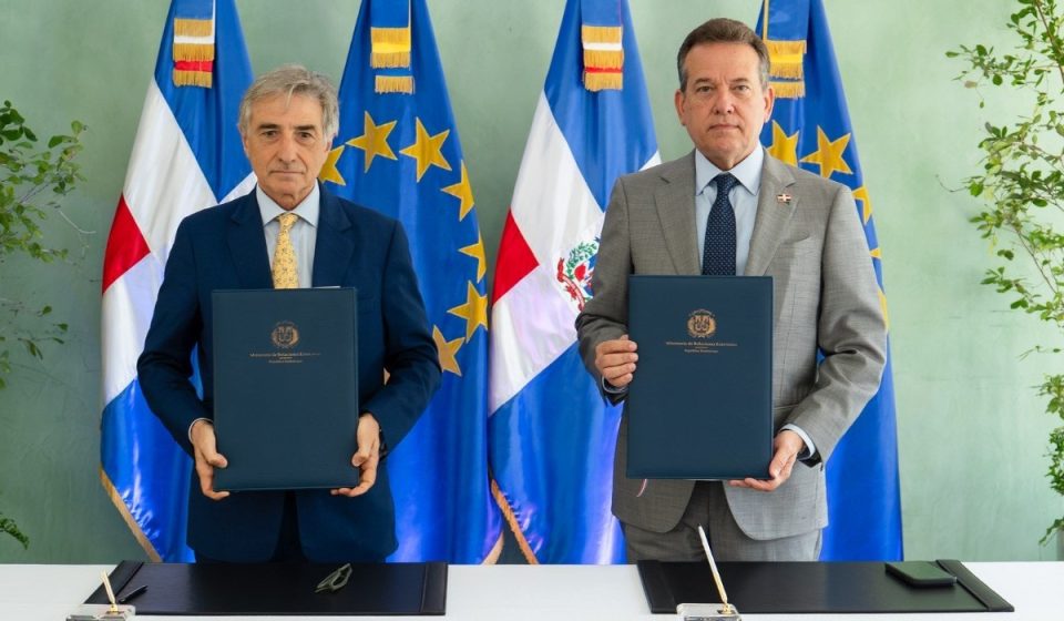 RD y UE impulsarán estudios sobre tierras raras en Pedernales
