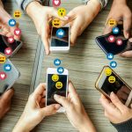 Cleveland Clinic revela que, pese a desconfiar de internet, algunos hombres dejan que las redes sociales influyan en su conducta