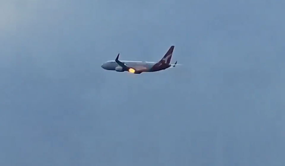 Flames burst from Qantas plane engine after New Zealand takeoff