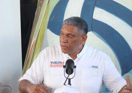 Chu Vásquez respalda a Carolina Mejía para la candidatura presidencial del PRM