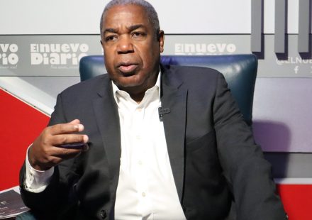 Dirigente del PRM pide no subestimar a ningún aspirante presidencial: “Los favoritos no siempre ganan”