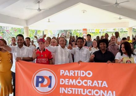 Ismael Reyes juramenta dirección municipal del PDI en SDO