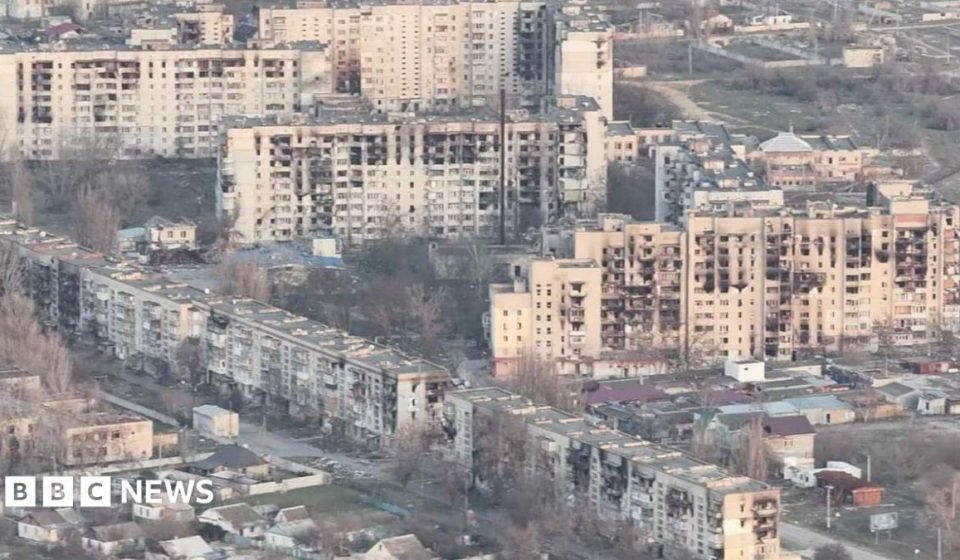 Residents eating garden weeds in Russian-occupied city cut off from food and water